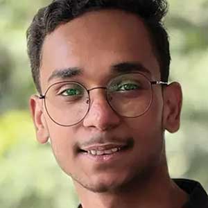 Art N Art National Level Art Exhibition in Delhi, India, Artist Ayush Agnihotri