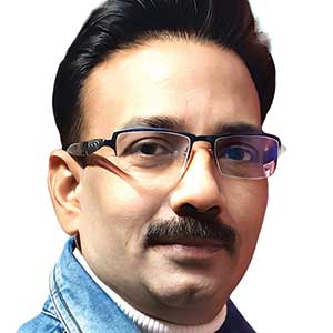 Art N Art National Level Art Exhibition in Delhi, India, Artist Mahesh Kumar