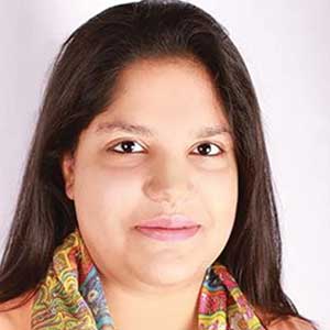 Art N Art National Level Art Exhibition in Delhi, India, Artist Rhea Gupta