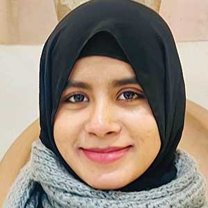 Art N Art National Level Art Exhibition in Delhi, India, Artist Zakiya Rashid