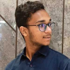 Passion Explosion Art Exhibition, All India National Level Art Exhibition of Drawing, Painting, Sketching, Digital, Photography, Sculpture, Art & Craft in Delhi, India, Artist Ayush Agnihotri