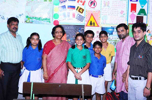 Judgement of Class Decoration Competition in Cambridge School New Delhi, Interschool Art Competition, Room Decoration Competition, Craft Competition, Judgement by Mr Mohit Manocha, President of Nav Shri Art & Culture Organisation, Founder of Himanshu Art Institute